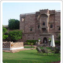 Chanwa Fort Luni